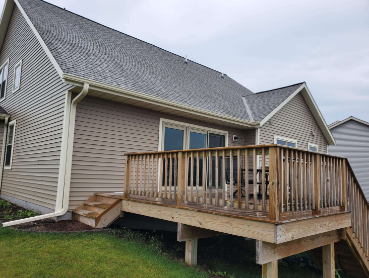 Oconomowoc Almond Gutter System: Back Deck